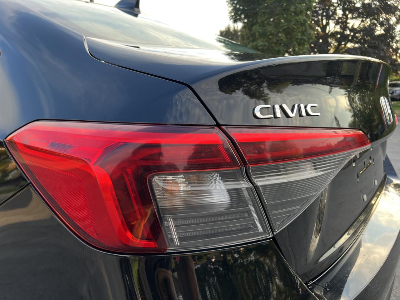 2022 Honda Civic EX Sedan CVT - Photo #8