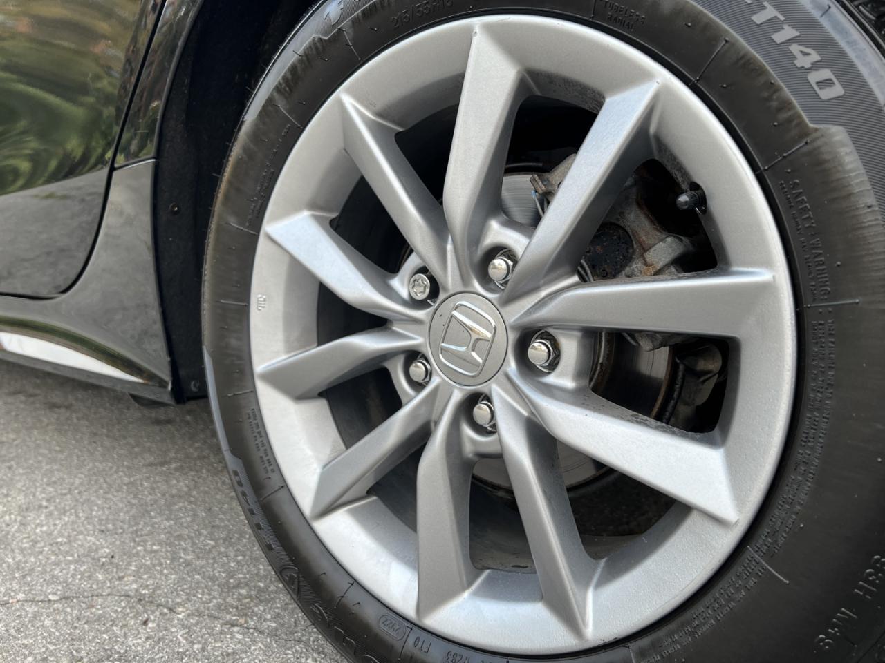 2022 Honda Civic EX Sedan CVT - Photo #9