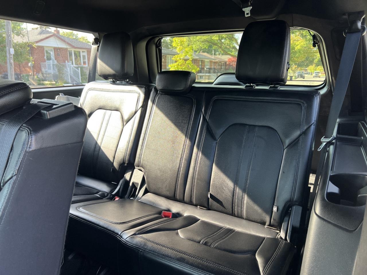 2019 Ford Expedition LIMITED MAX 4X4 Photo