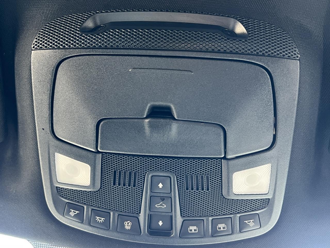 2019 Ford Expedition LIMITED MAX 4X4 Photo