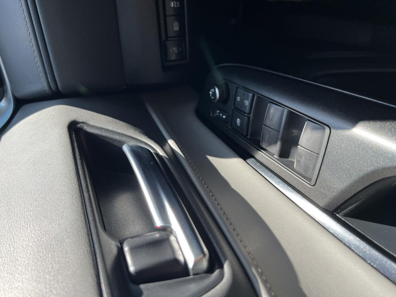 2021 Toyota Venza LE AWD - Photo #16