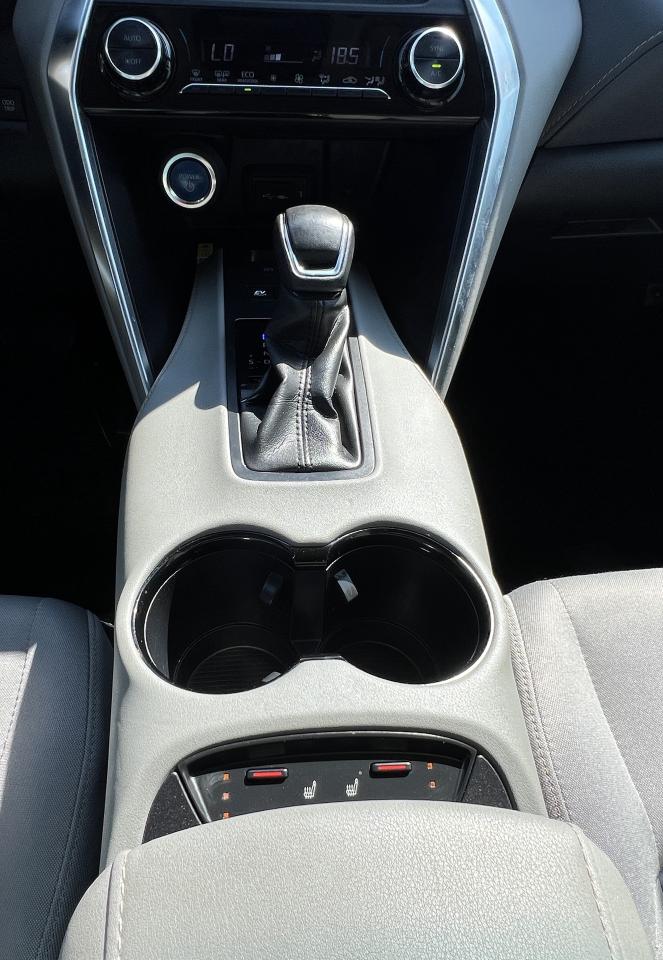 2021 Toyota Venza LE AWD - Photo #15