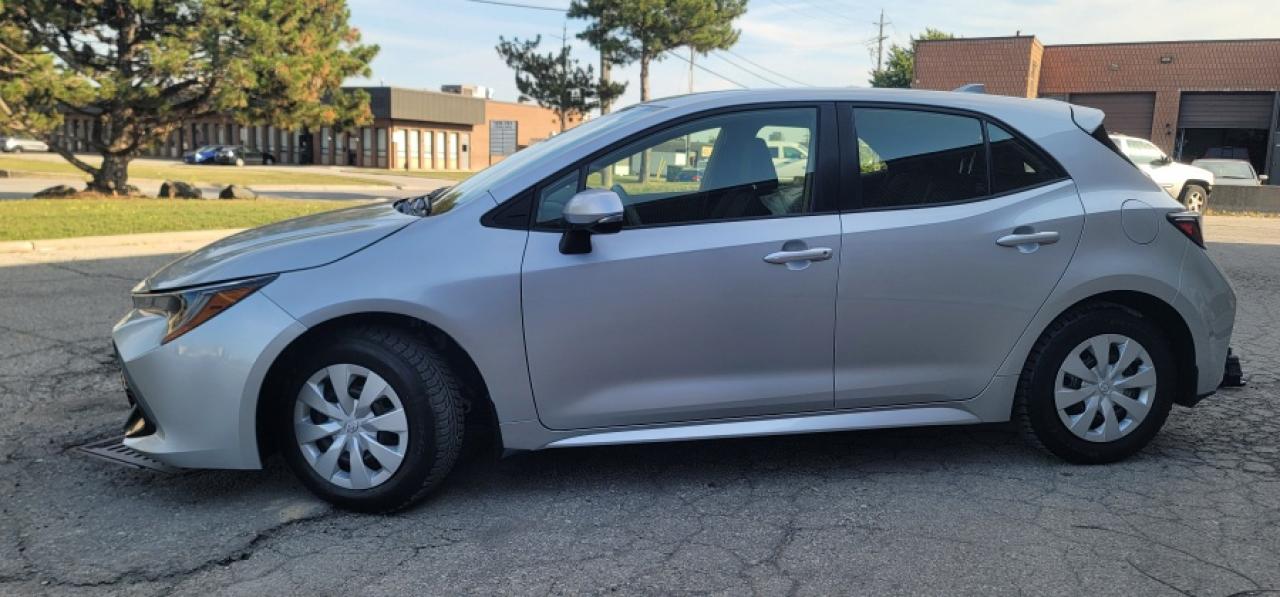 2021 Toyota Corolla Hatchback Base - Photo #2