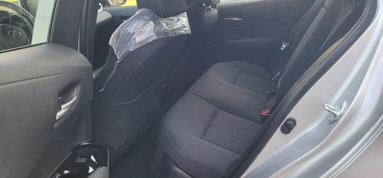 2021 Toyota Corolla Hatchback Base - Photo #22