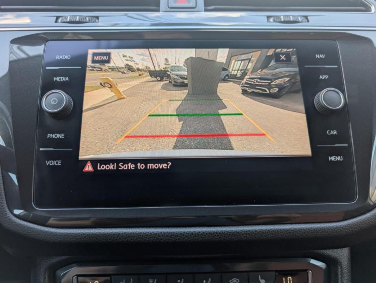 2019 Volkswagen Tiguan HIGHLINE R-LINE / CLEAN CARFAX/ VIRTUAL COCKPIT - Photo #15