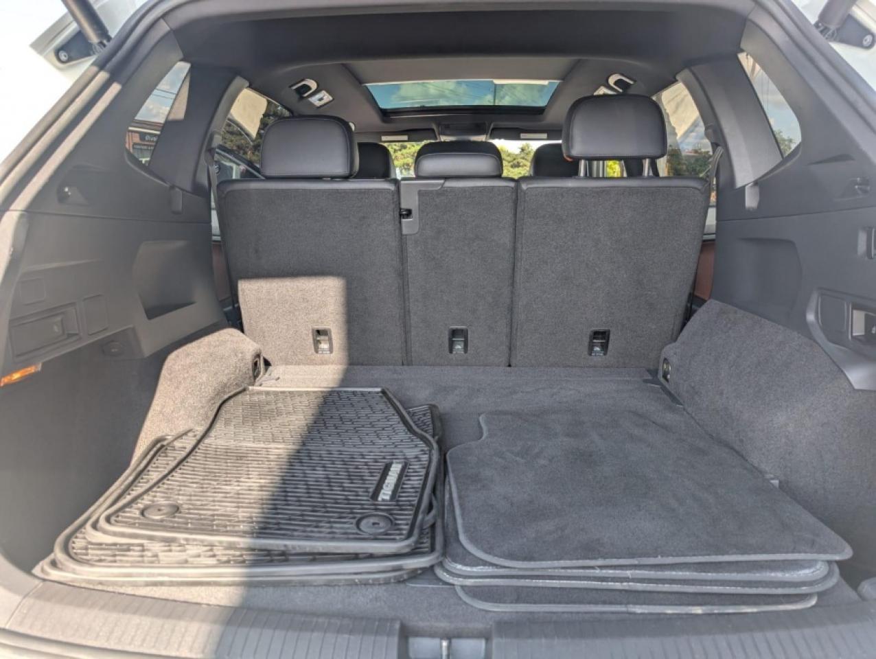 2019 Volkswagen Tiguan HIGHLINE R-LINE / CLEAN CARFAX/ VIRTUAL COCKPIT - Photo #20