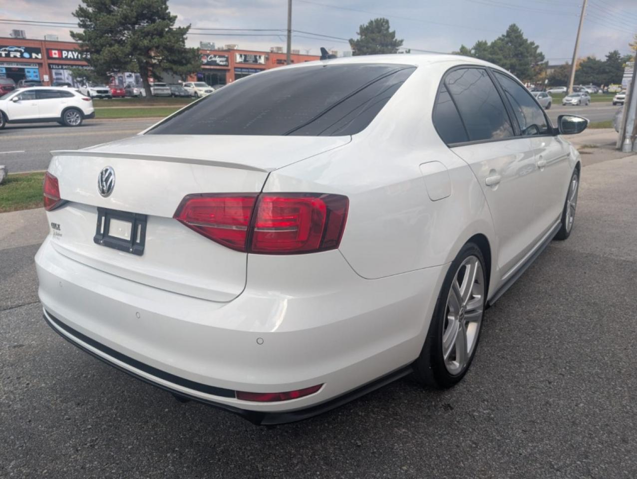 2017 Volkswagen Jetta GLI 2.0T GLI AUTOBAHN / NAVI / ROOF - Photo #4