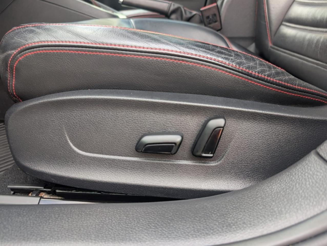 2017 Volkswagen Jetta GLI 2.0T GLI AUTOBAHN / NAVI / ROOF - Photo #19