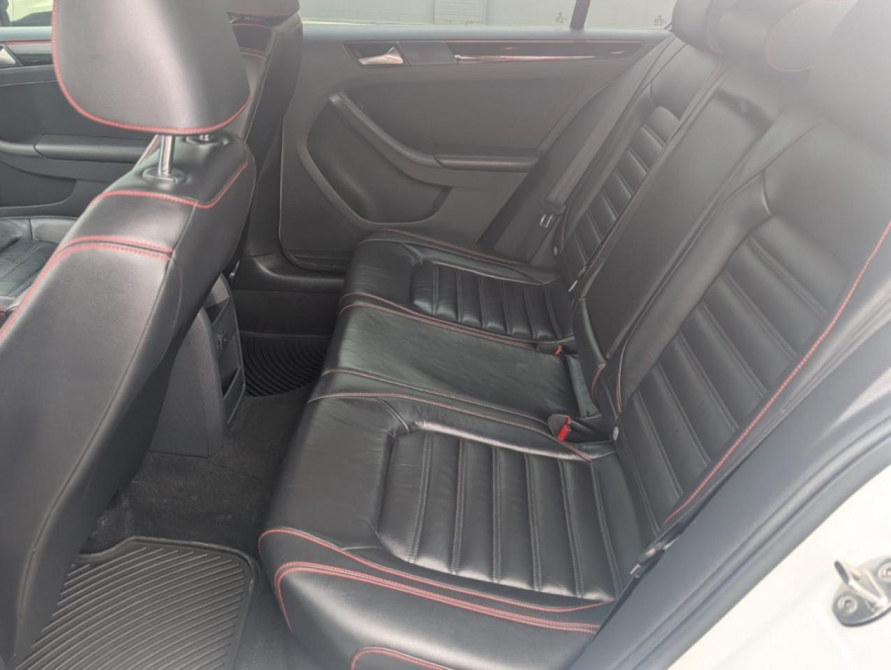 2017 Volkswagen Jetta GLI 2.0T GLI AUTOBAHN / NAVI / ROOF - Photo #22