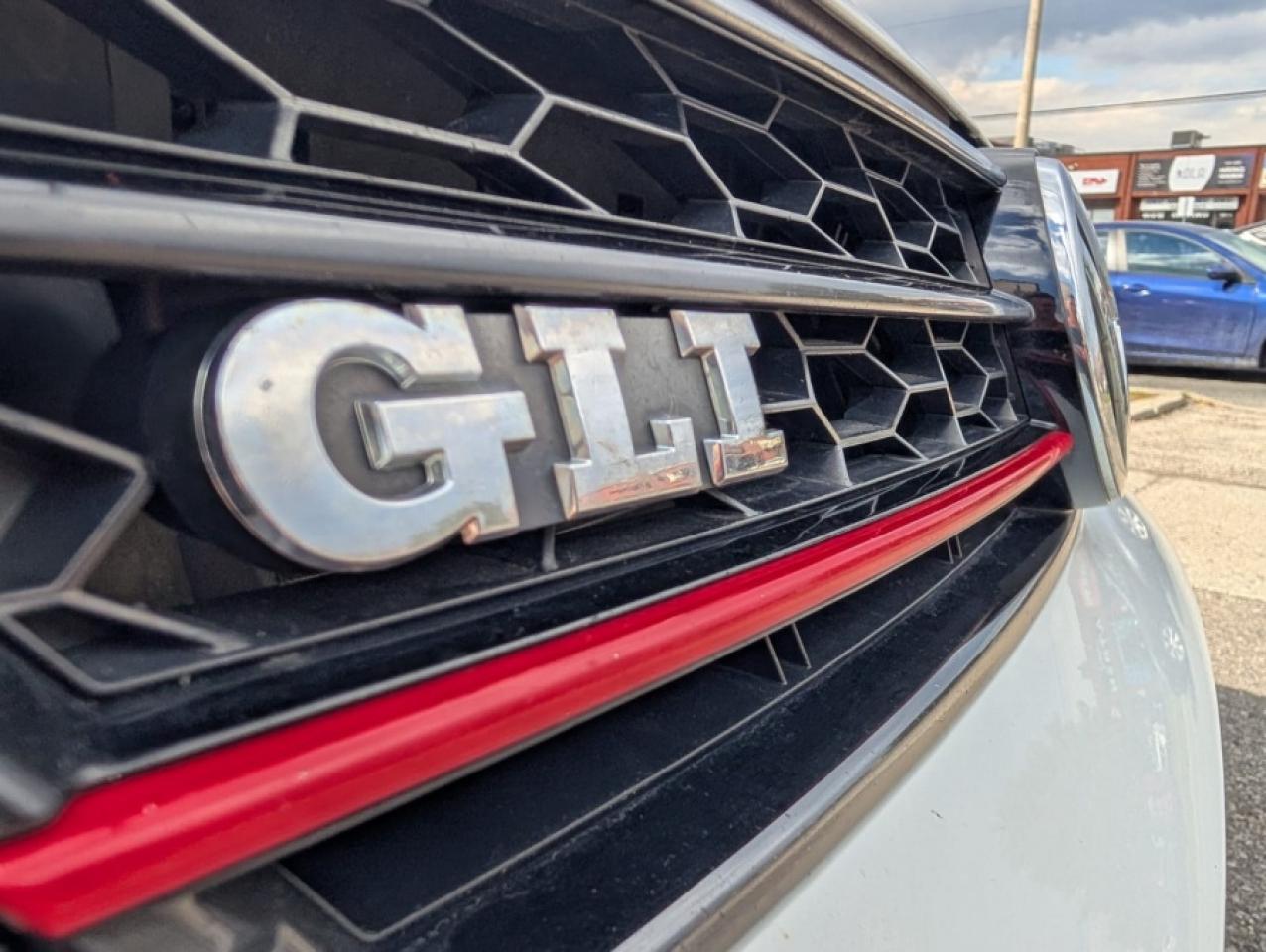 2017 Volkswagen Jetta GLI 2.0T GLI AUTOBAHN / NAVI / ROOF - Photo #28