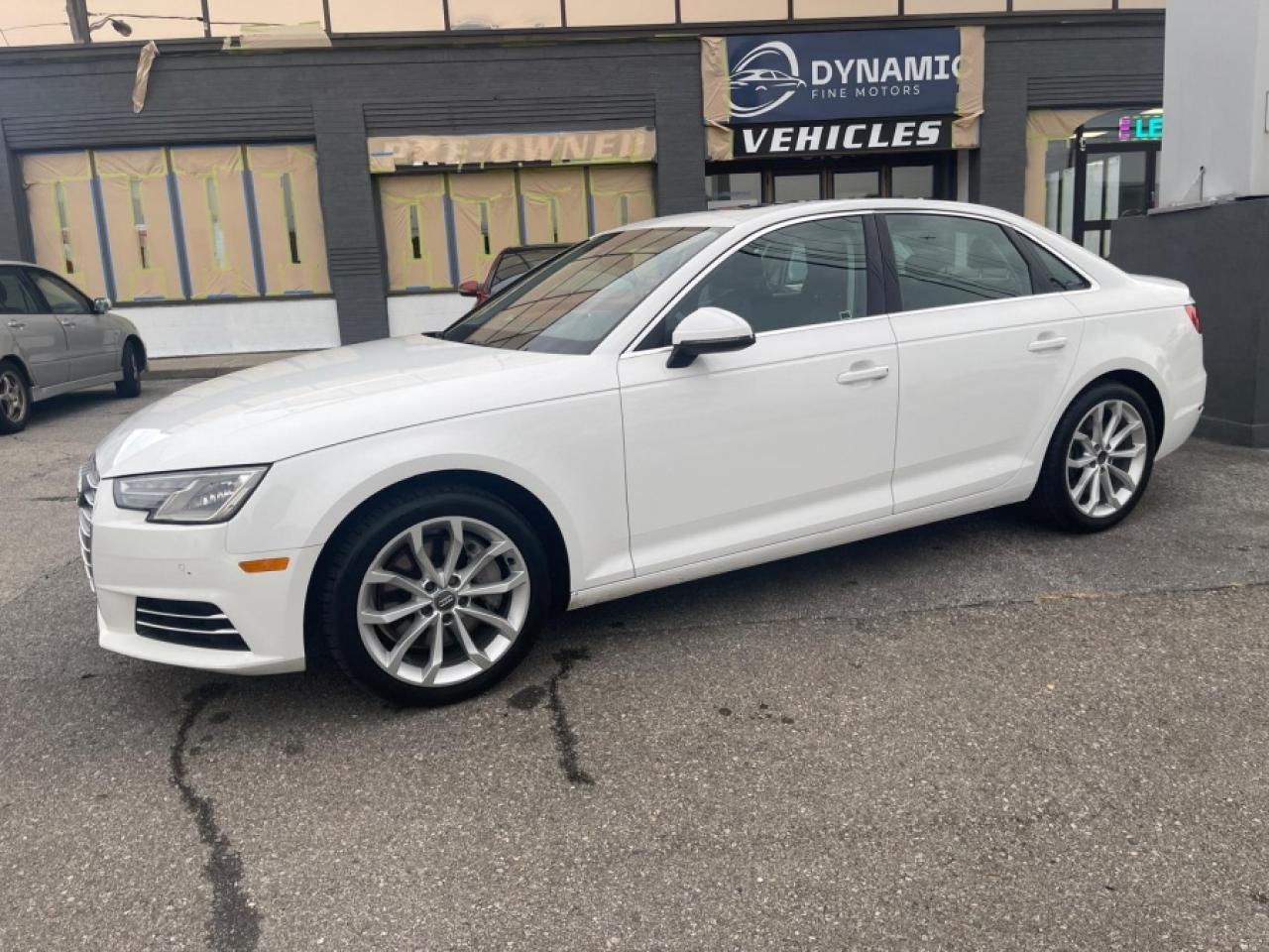 2017 Audi A4 2.0T QUATTRO PROGRESSIV / NAVI / ROOF - Photo #5