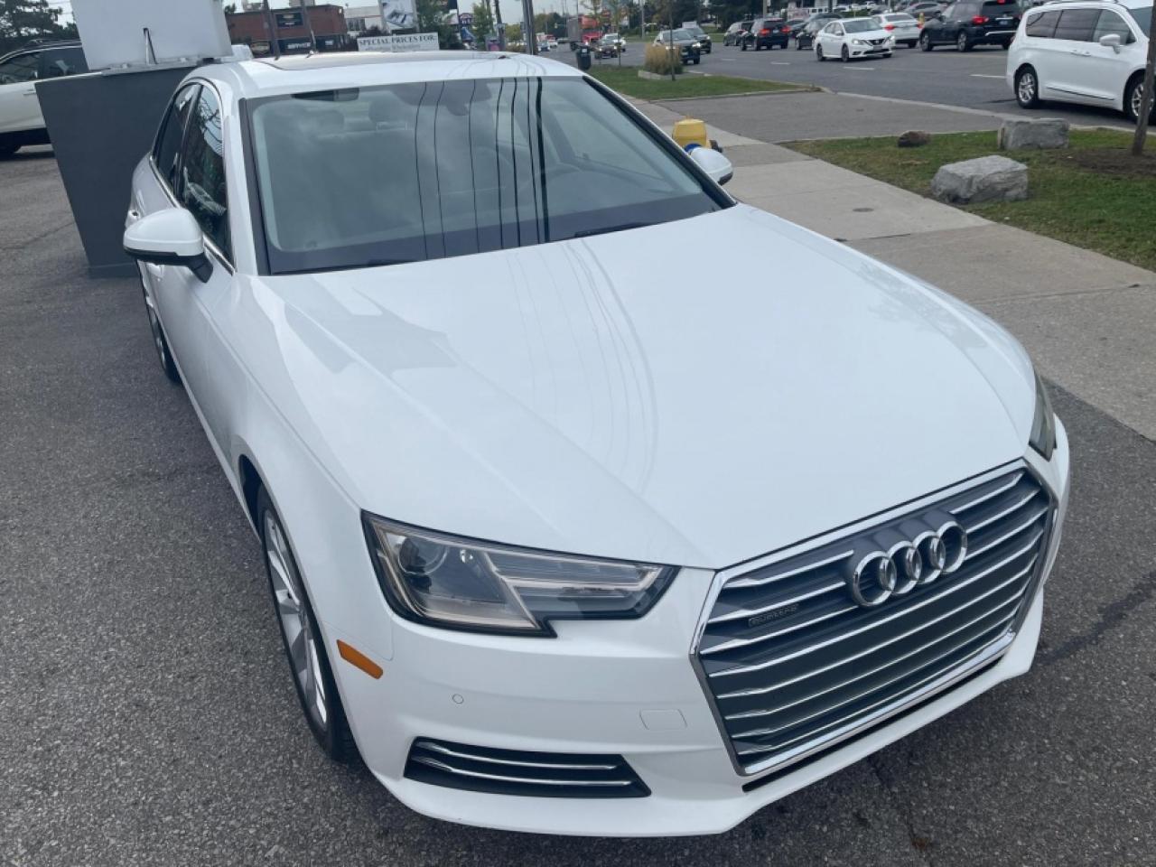 2017 Audi A4 2.0T QUATTRO PROGRESSIV / NAVI / ROOF - Photo #7