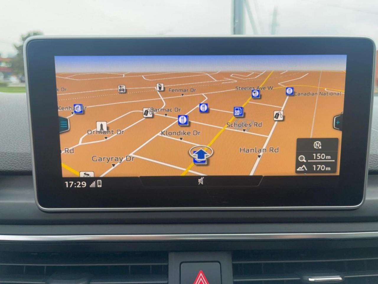 2017 Audi A4 2.0T QUATTRO PROGRESSIV / NAVI / ROOF - Photo #16