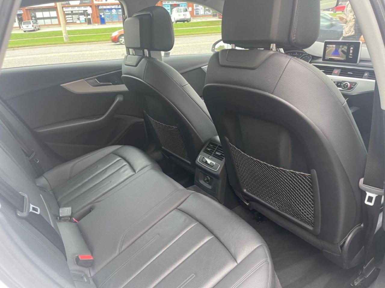 2017 Audi A4 2.0T QUATTRO PROGRESSIV / NAVI / ROOF - Photo #25