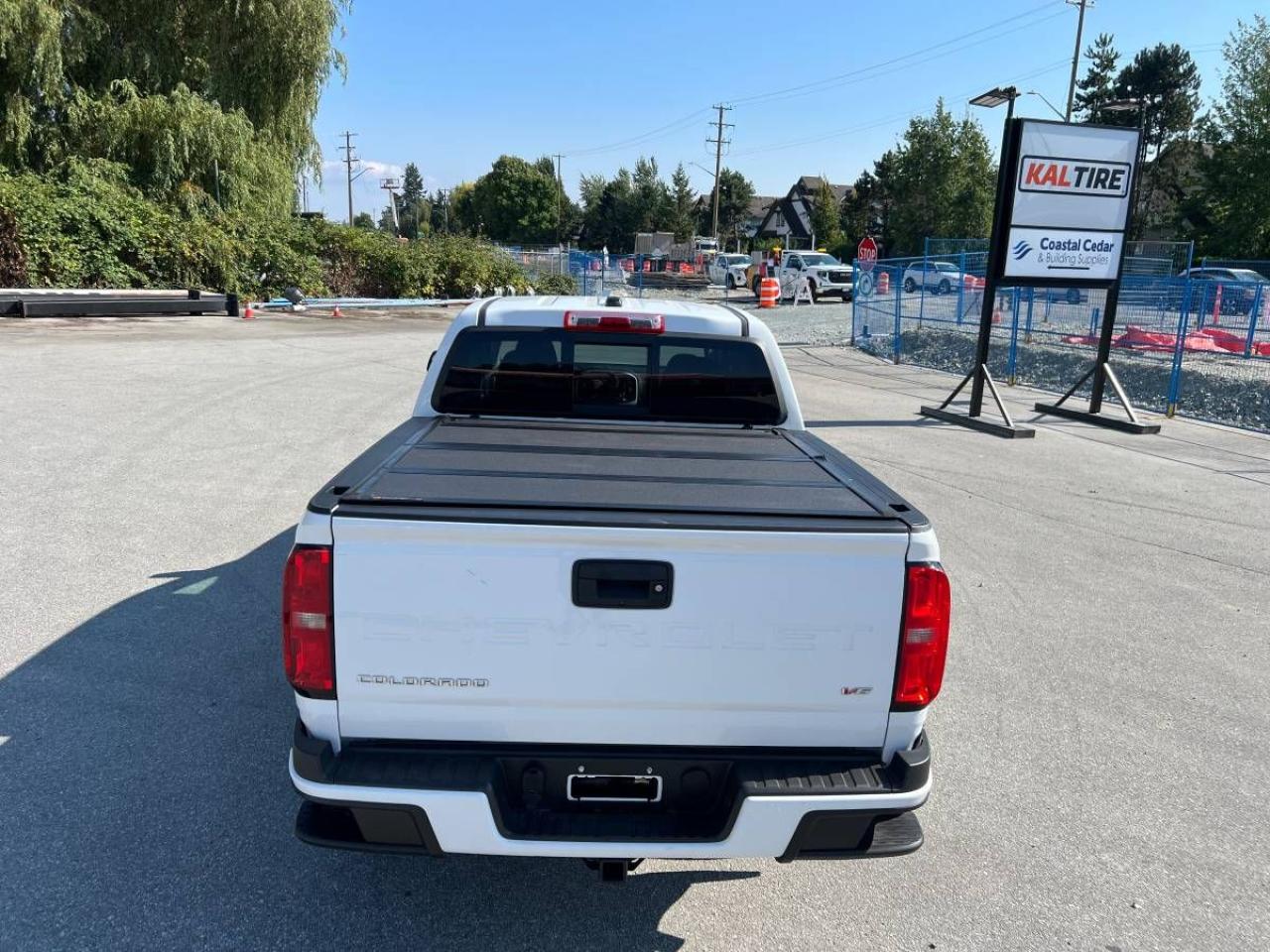 2021 Chevrolet Colorado 4WD LT - Photo #11