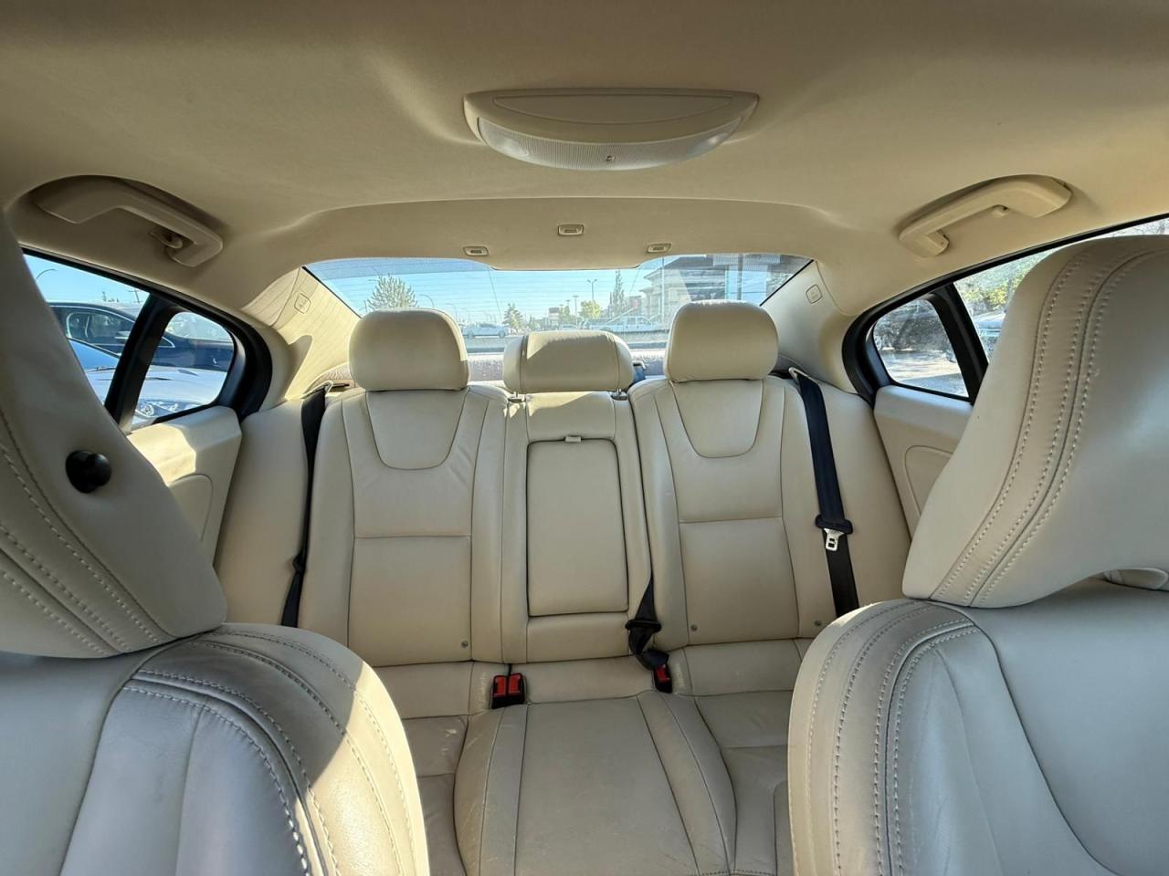 2014 Volvo S60 T6 AWD | ALL CREDIT ACCEPTED!! - Photo #18