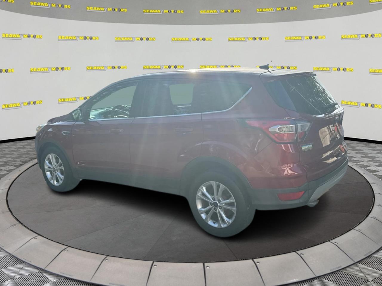 2017 Ford Escape  - Photo #5