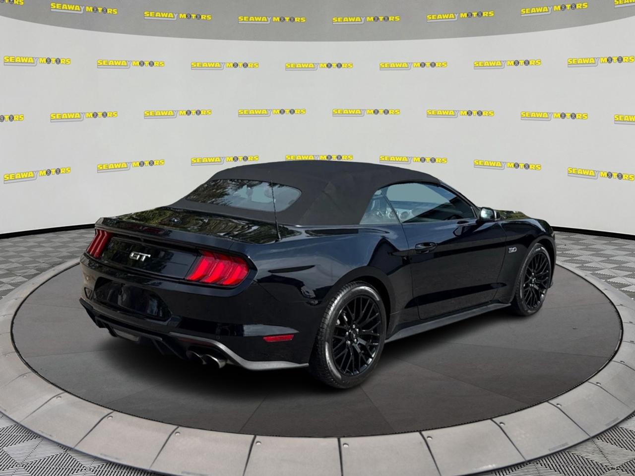 2023 Ford Mustang GT Premium Convertible Photo2