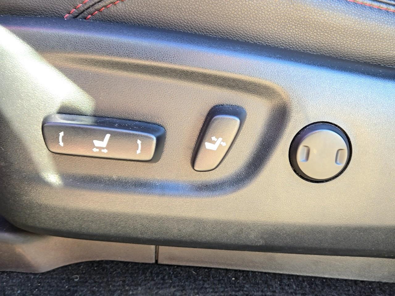 2023 Toyota 4Runner 1 of 1 Dealer custom build. 1 of 30 Solar Octane Pro's in Canada. Photo