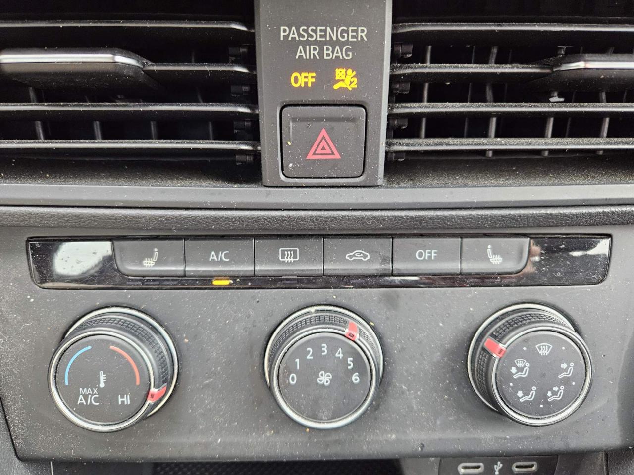 2020 Volkswagen Jetta Comfortline One Owner | 16" Wheels Photo