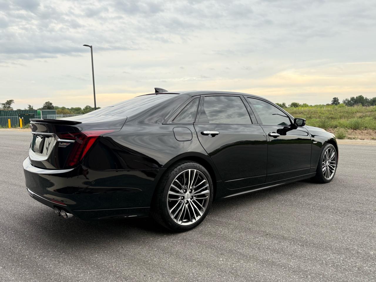 2019 Cadillac CT6 V Blackwing Photo3