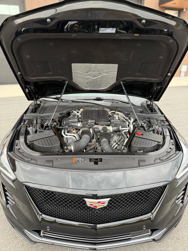 2019 Cadillac CT6 V Blackwing - Photo #9