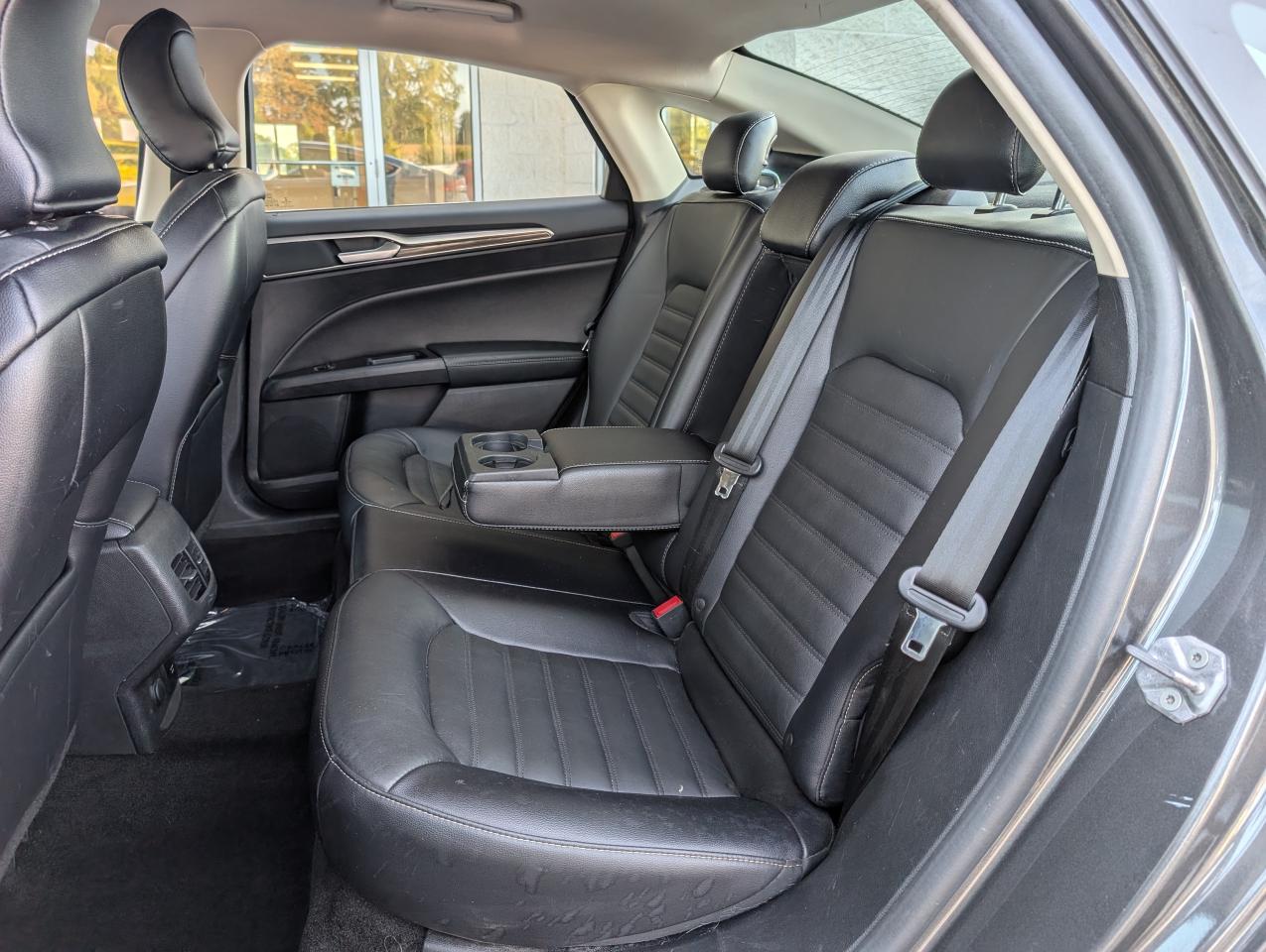 2018 Ford Fusion ENERGI SE Photo