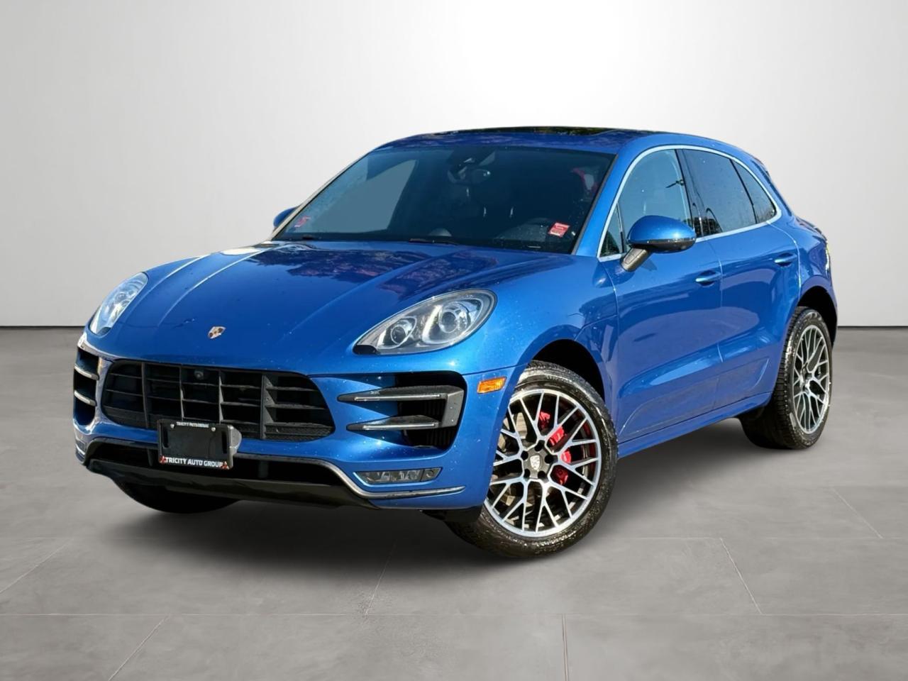 Used 2016 Porsche Macan Turbo - Ventilated Seats, Panoramic Sunroof for sale in Coquitlam, BC
