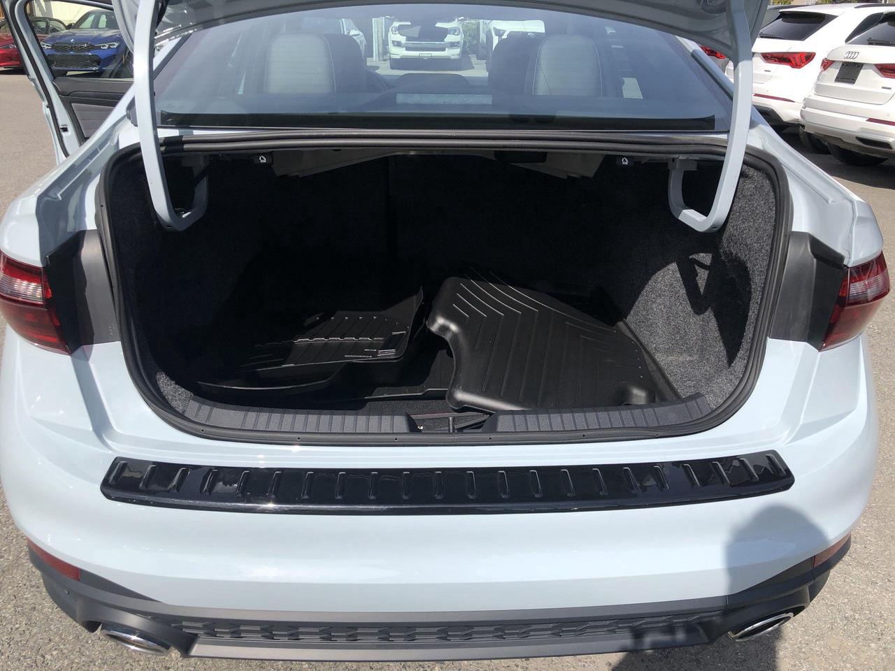 2025 Volkswagen Jetta GLI Autobahn LIKE NEW!!  ONLY 1,645KMS, BLACK PKG, LEA Photo