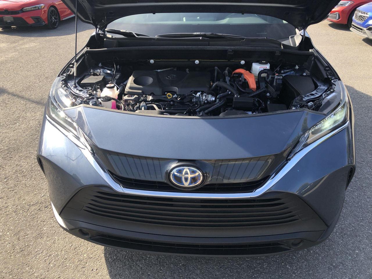 2024 Toyota Venza LE HYBRID, AWD, HTD. SEATS, BLIS, ALLOYS Photo