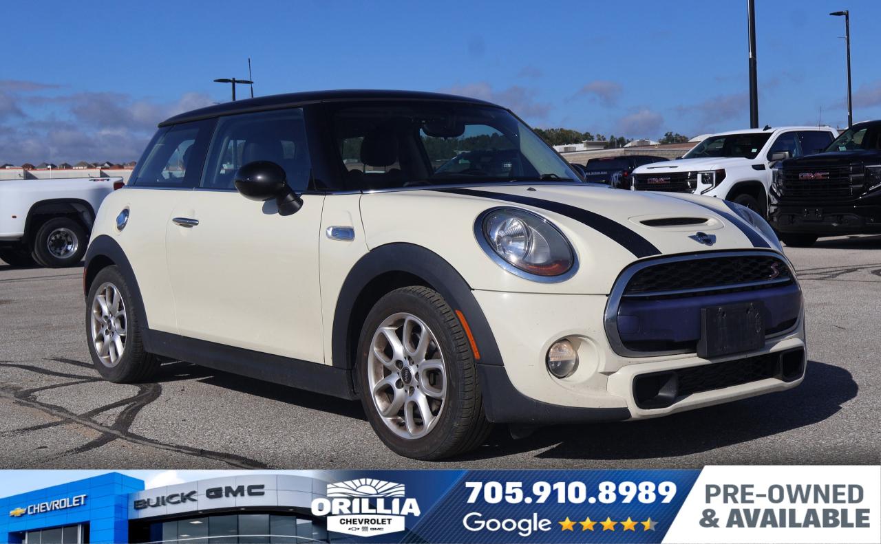 2015 MINI Cooper Hardtop S | | MP3 Capability | Photo0