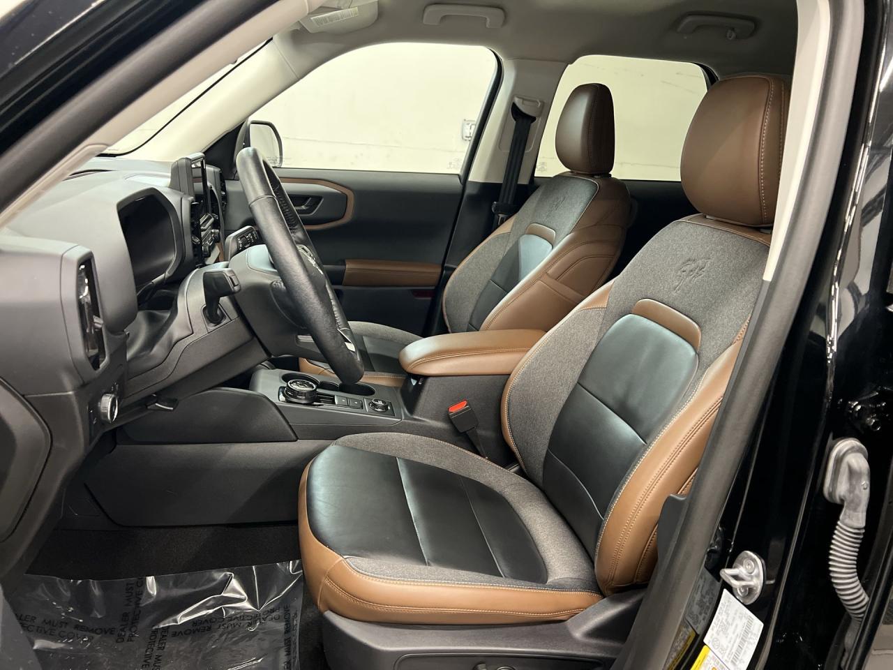 2023 Ford Bronco Sport OUTER BANKS AWD | HTD LEATHER | CARPLAY | ALLOYS Photo