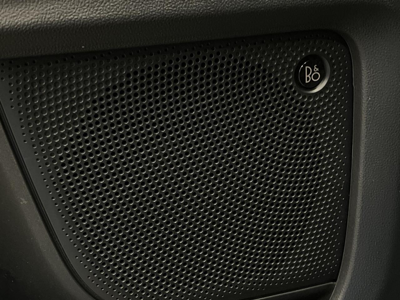 2023 Ford Bronco Sport OUTER BANKS AWD | HTD LEATHER | CARPLAY | ALLOYS Photo