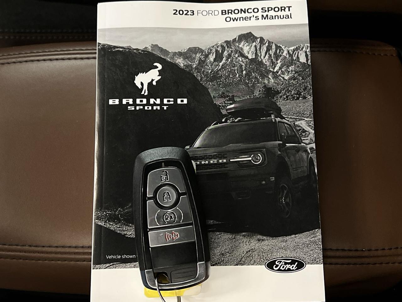 2023 Ford Bronco Sport OUTER BANKS AWD | HTD LEATHER | CARPLAY | ALLOYS Photo