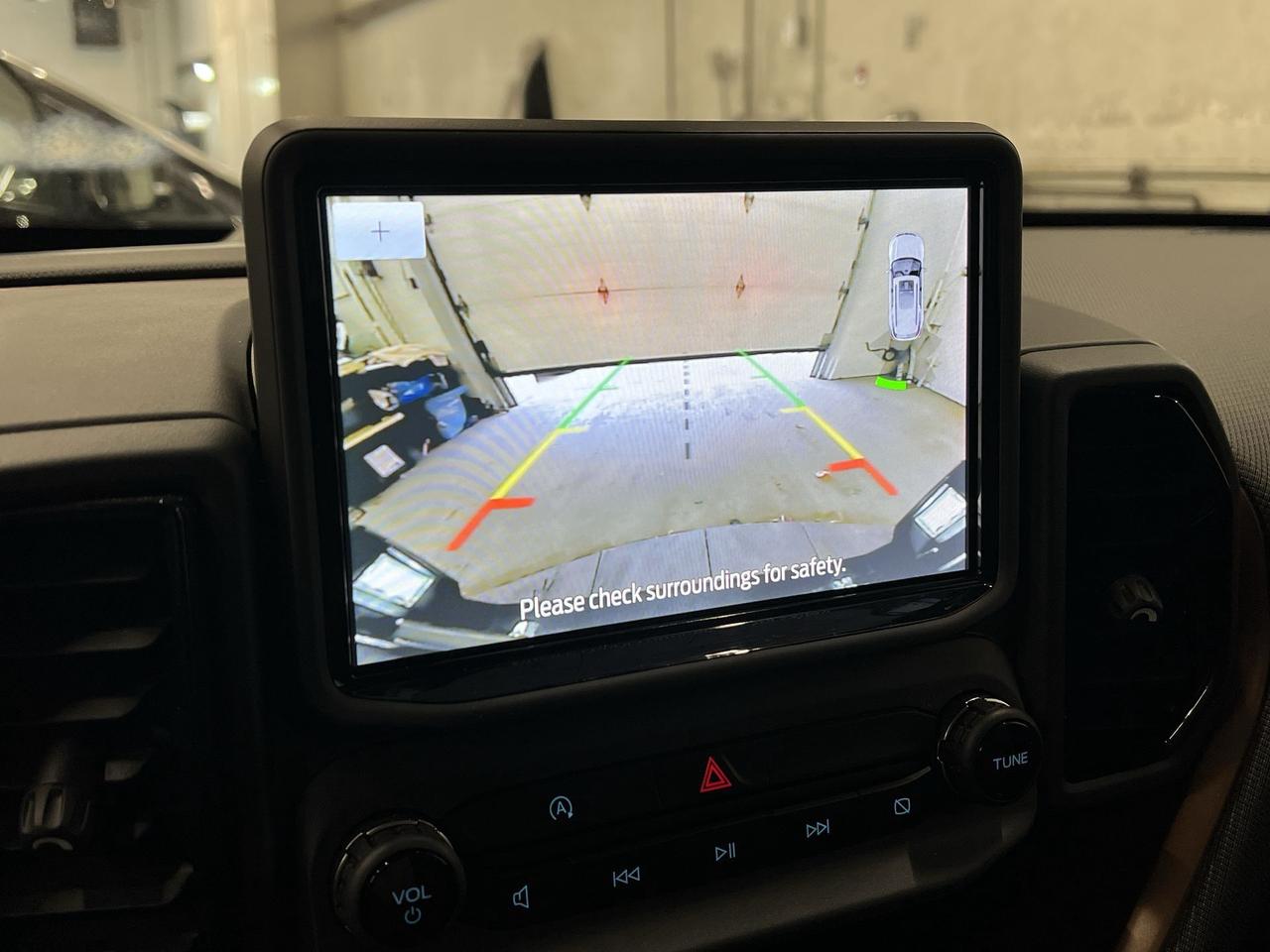 2023 Ford Bronco Sport OUTER BANKS AWD | HTD LEATHER | CARPLAY | ALLOYS Photo
