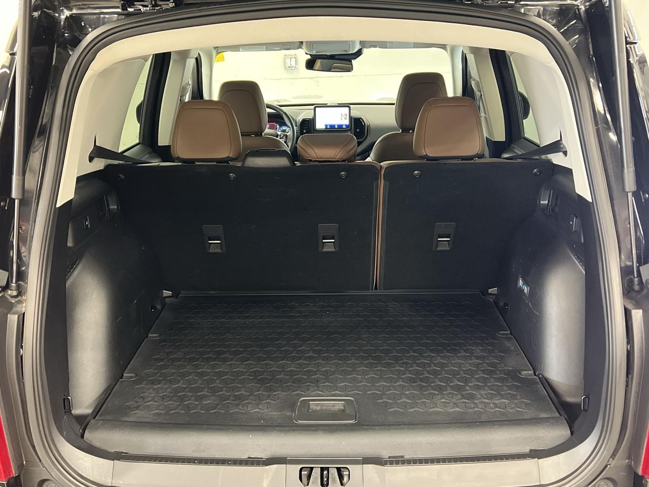 2023 Ford Bronco Sport OUTER BANKS AWD | HTD LEATHER | CARPLAY | ALLOYS Photo