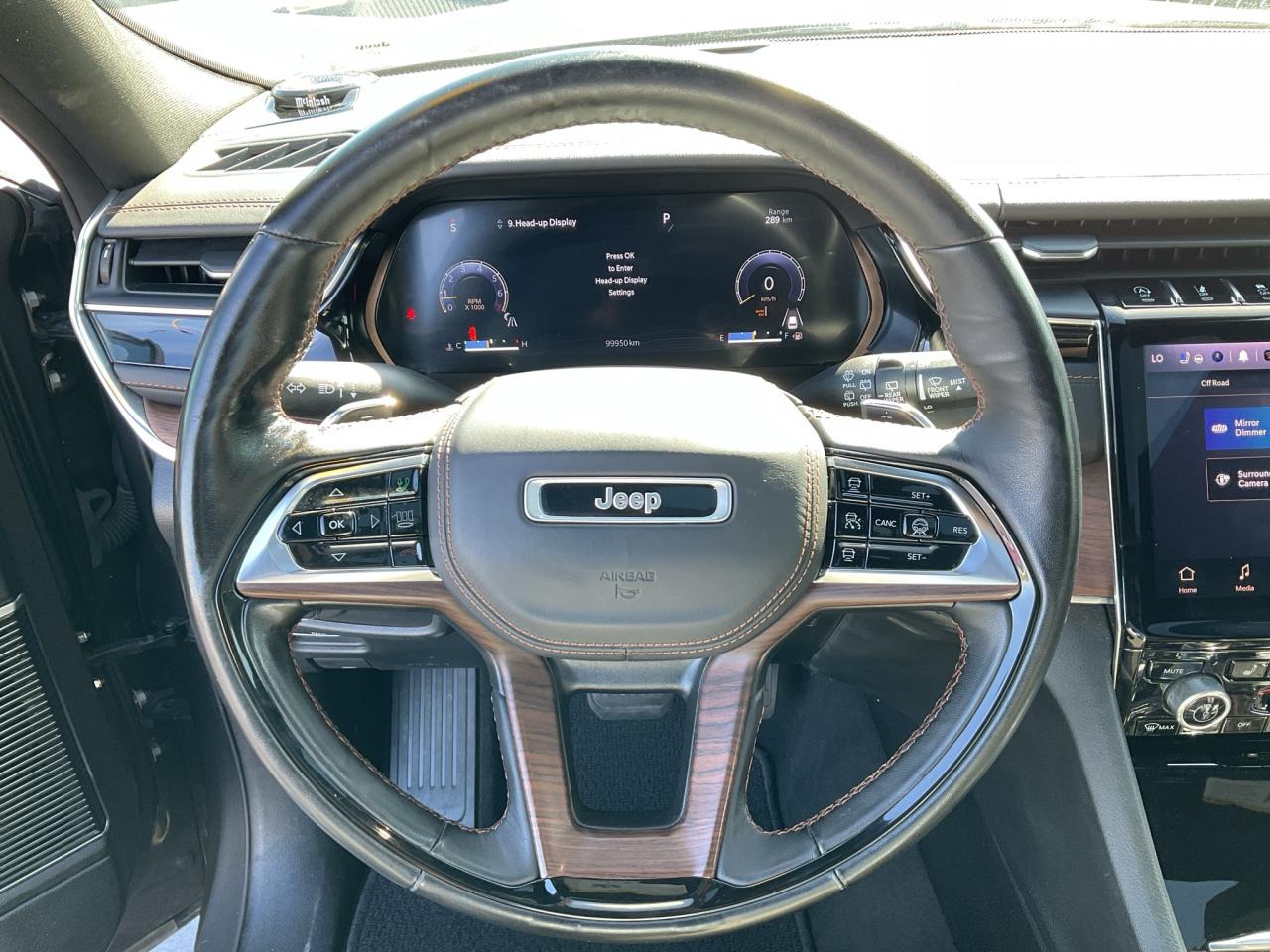 2023 Jeep Grand Cherokee HTD COOLED SEATS / NAV / SUNROOF / LEATHER Photo