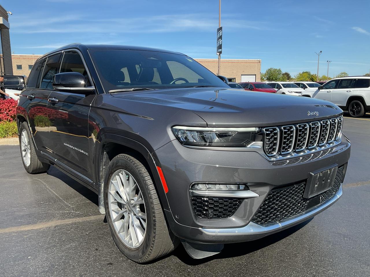2023 Jeep Grand Cherokee ADVANCED PRO TECH/LUXURY TECH GROUP Photo