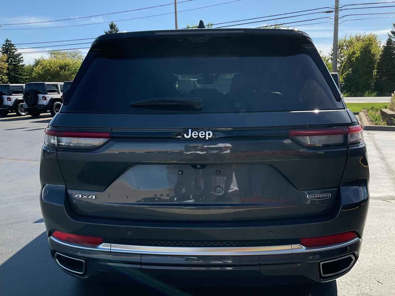 2023 Jeep Grand Cherokee ADVANCED PRO TECH/LUXURY TECH GROUP Photo