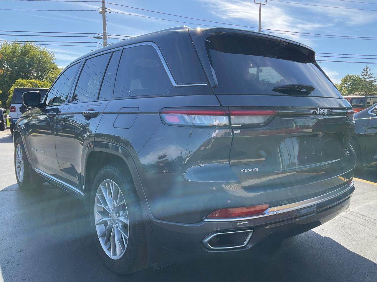 2023 Jeep Grand Cherokee ADVANCED PRO TECH/LUXURY TECH GROUP Photo