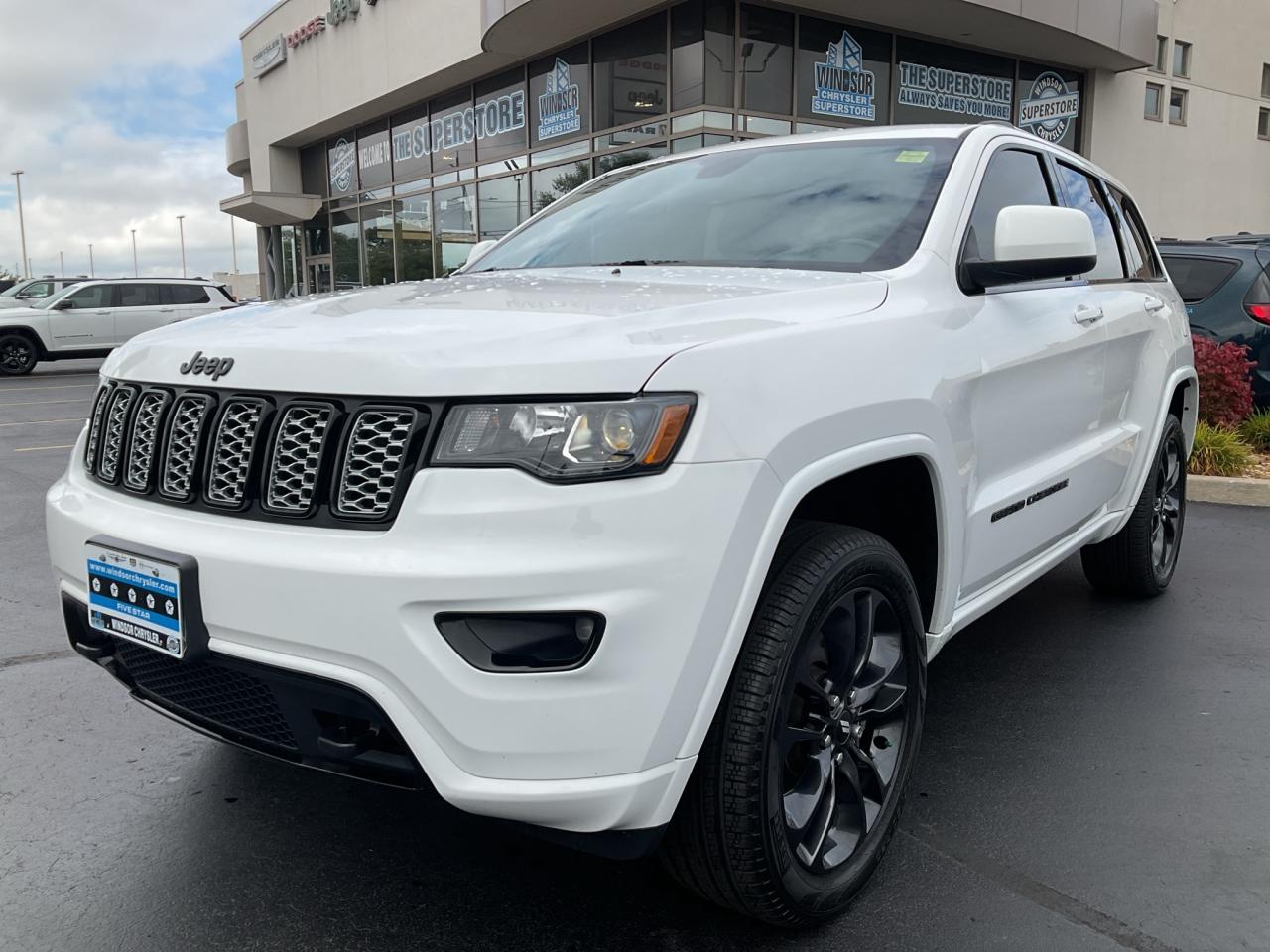 Used 2021 Jeep Grand Cherokee NAV / TRAILER TOW GROUP / ALPINE SPEAKERS / 4x4 for sale in Windsor, ON