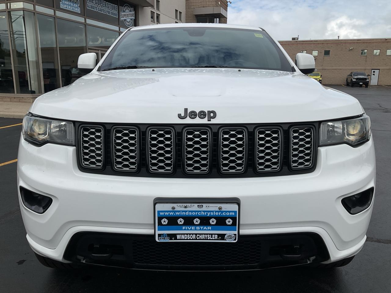 2021 Jeep Grand Cherokee NAV / TRAILER TOW GROUP / ALPINE SPEAKERS / 4x4 Photo