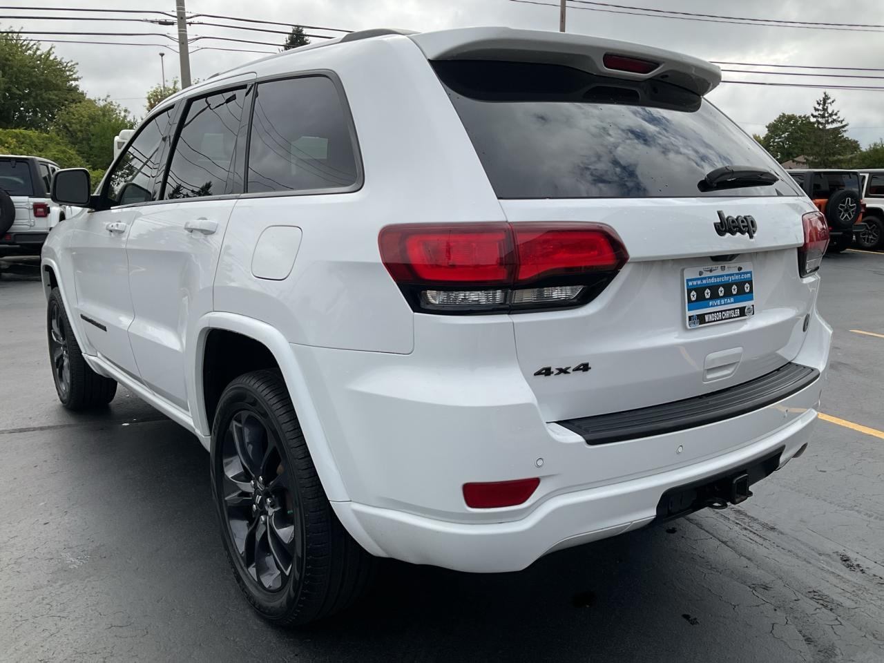 2021 Jeep Grand Cherokee NAV / TRAILER TOW GROUP / ALPINE SPEAKERS / 4x4 Photo