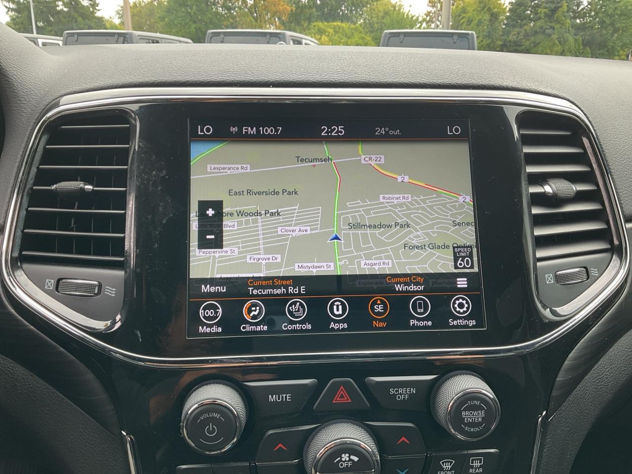 2021 Jeep Grand Cherokee NAV / TRAILER TOW GROUP / ALPINE SPEAKERS / 4x4 Photo