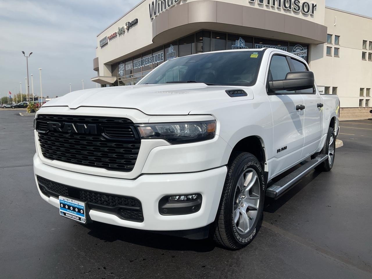 Used 2025 RAM 1500 SPORT APPEARANCE / LEVEL 1 GROUP / 4x4 / V6 for sale in Windsor, ON