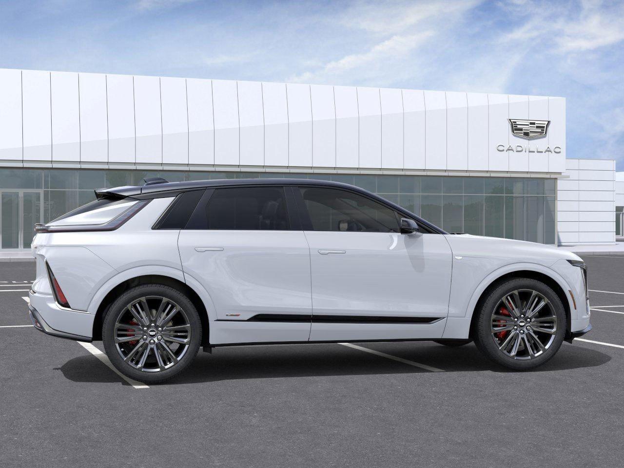 2026 Cadillac LYRIQ LYRIQ-V Premium 4dr LYRIQ-V Premium Photo