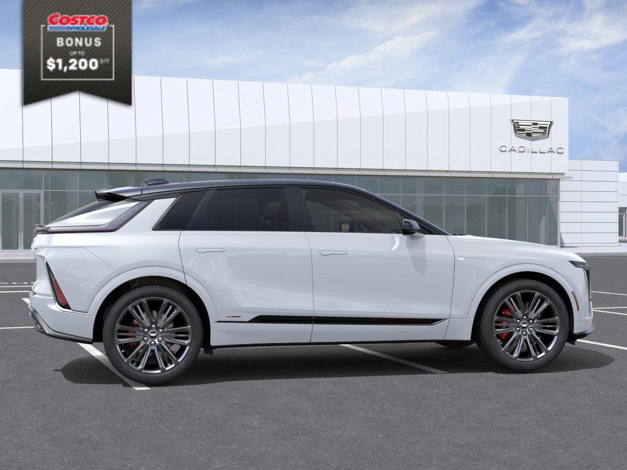 2026 Cadillac LYRIQ LYRIQ-V Premium 4dr LYRIQ-V Premium Photo4