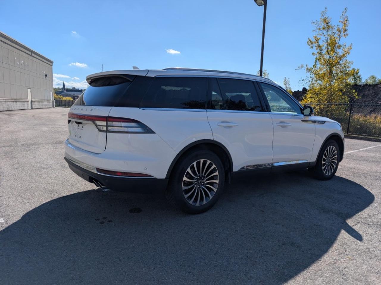 2023 Lincoln Aviator Reserve  **ILLUMINATION PACKAGE - 201A** Photo