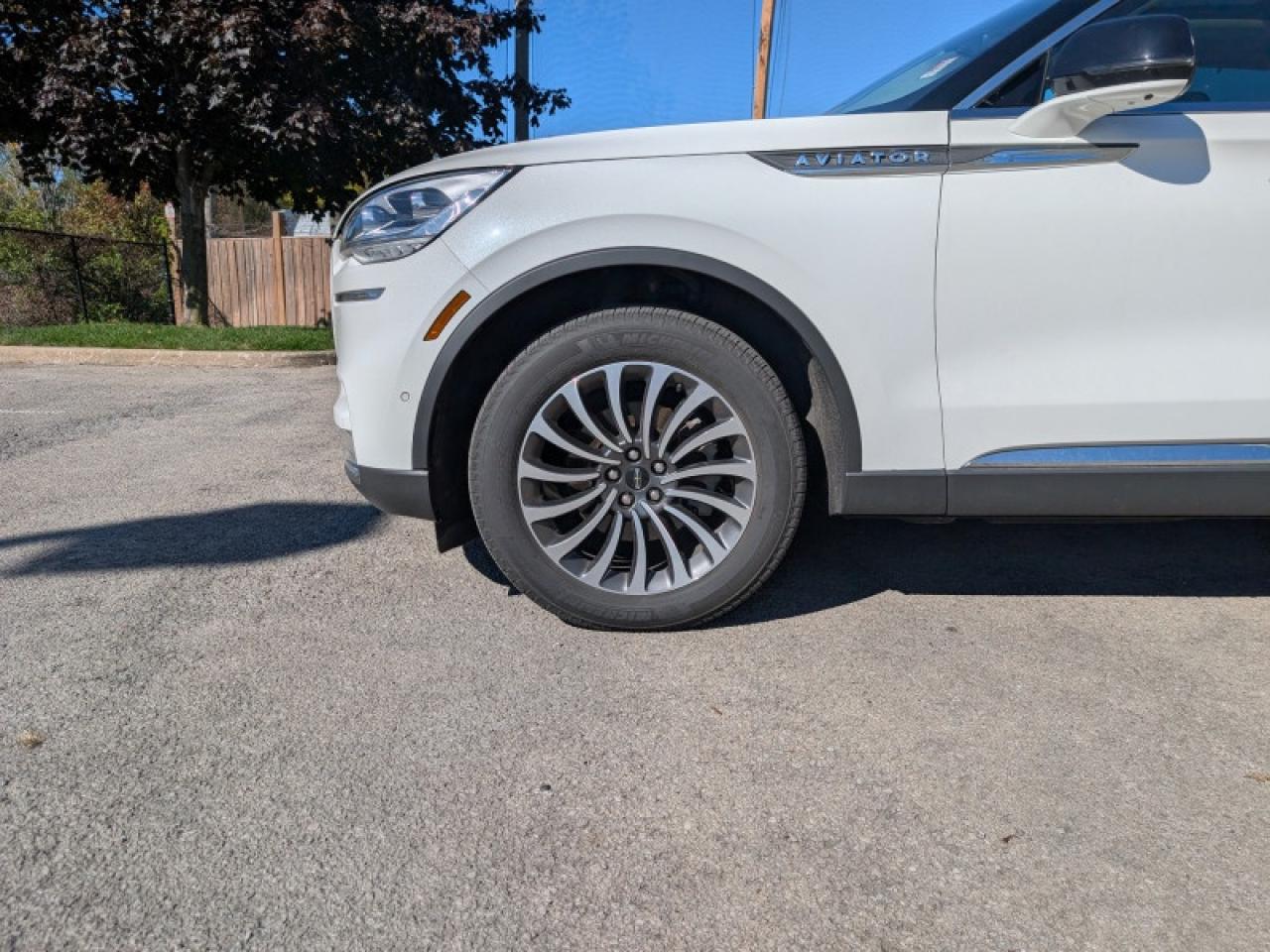 2023 Lincoln Aviator Reserve  **ILLUMINATION PACKAGE - 201A** Photo