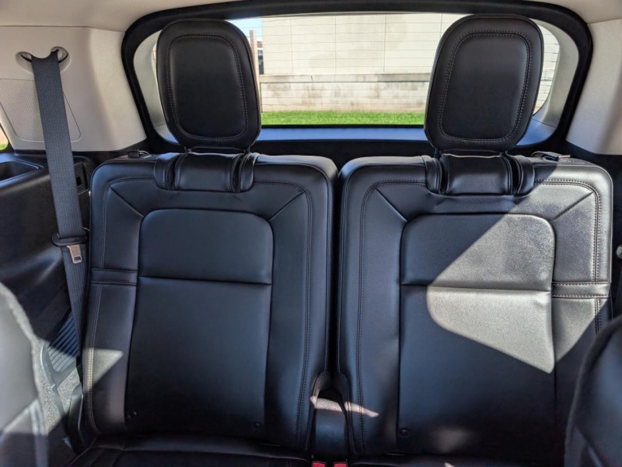 2023 Lincoln Aviator Reserve  **ILLUMINATION PACKAGE - 201A** Photo